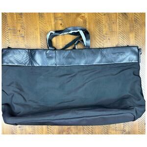 TUMI Bag Tech 2Way Ballistic Nylon Duffle Tote Carry On Black 525C Shoulder